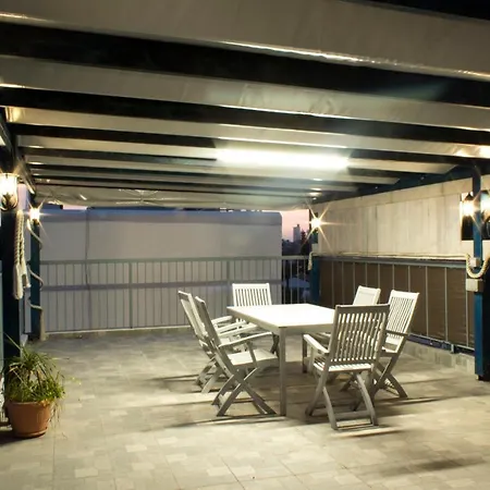 Prázdninový dům Penthouse With Roof Garden In Zygi Village Marina *