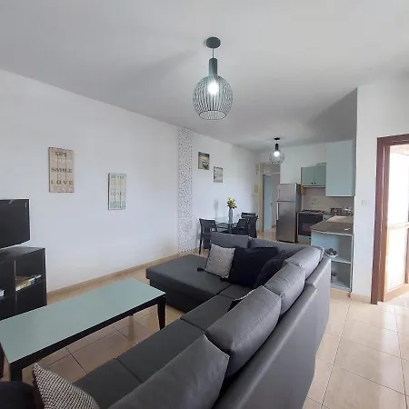 Penthouse With Roof Garden In Zygi Village Marina Casa vacanze *