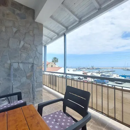 Penthouse With Roof Garden In Zygi Village Marina Larnaca