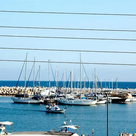 Penthouse With Roof Garden In Zygi Village Marina * Λάρνακα